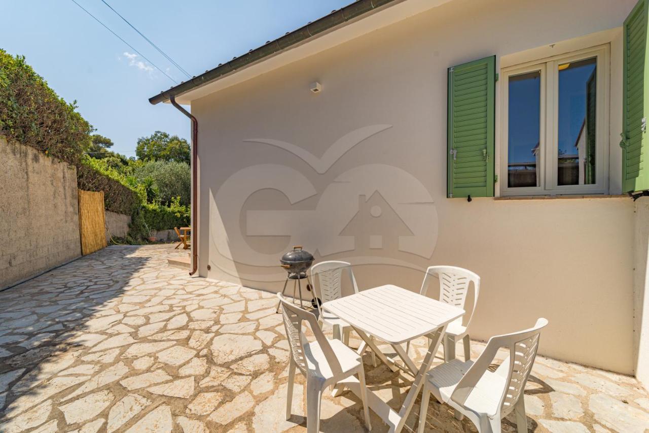 Ferienwohnung A Casa Di Massi - Goelba Portoferraio Exterior foto